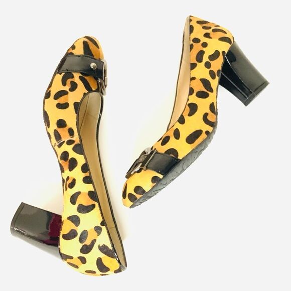Anne Klein 'Fielding' Cheetah Print Leather Round Toe Heels - Picture 6 of 14